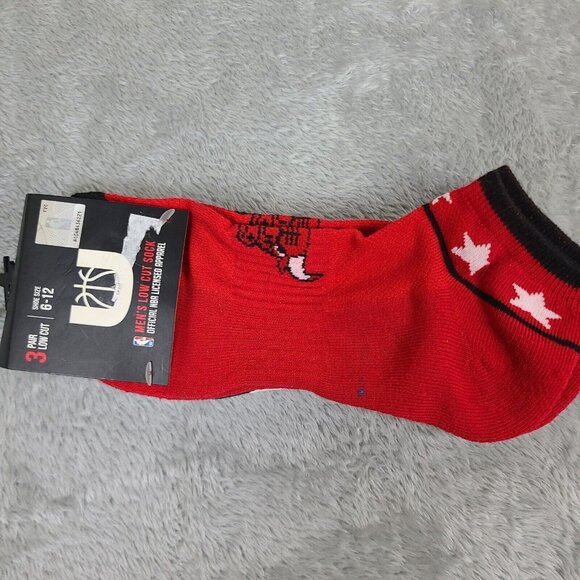 Atlanta Hawks Socks Size 6-12 Red, Black, and White All‎ Different New 3 Pack - Picture 1 of 5
